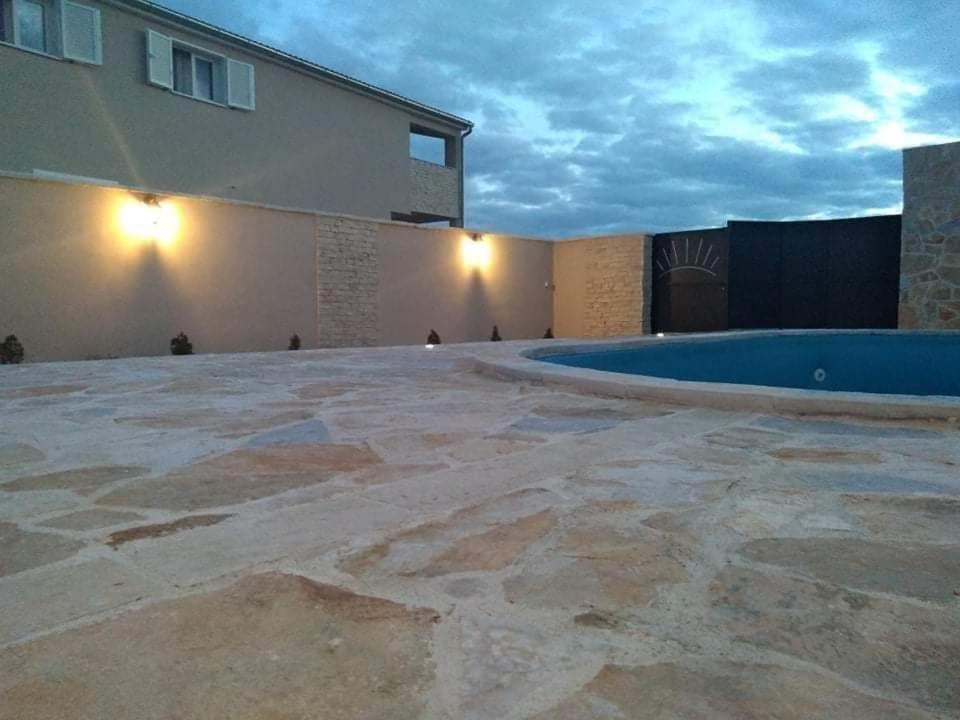 Apartman Zdravka Policnik Εξωτερικό φωτογραφία