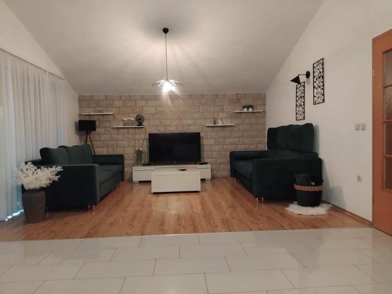 Apartman Zdravka Policnik Εξωτερικό φωτογραφία