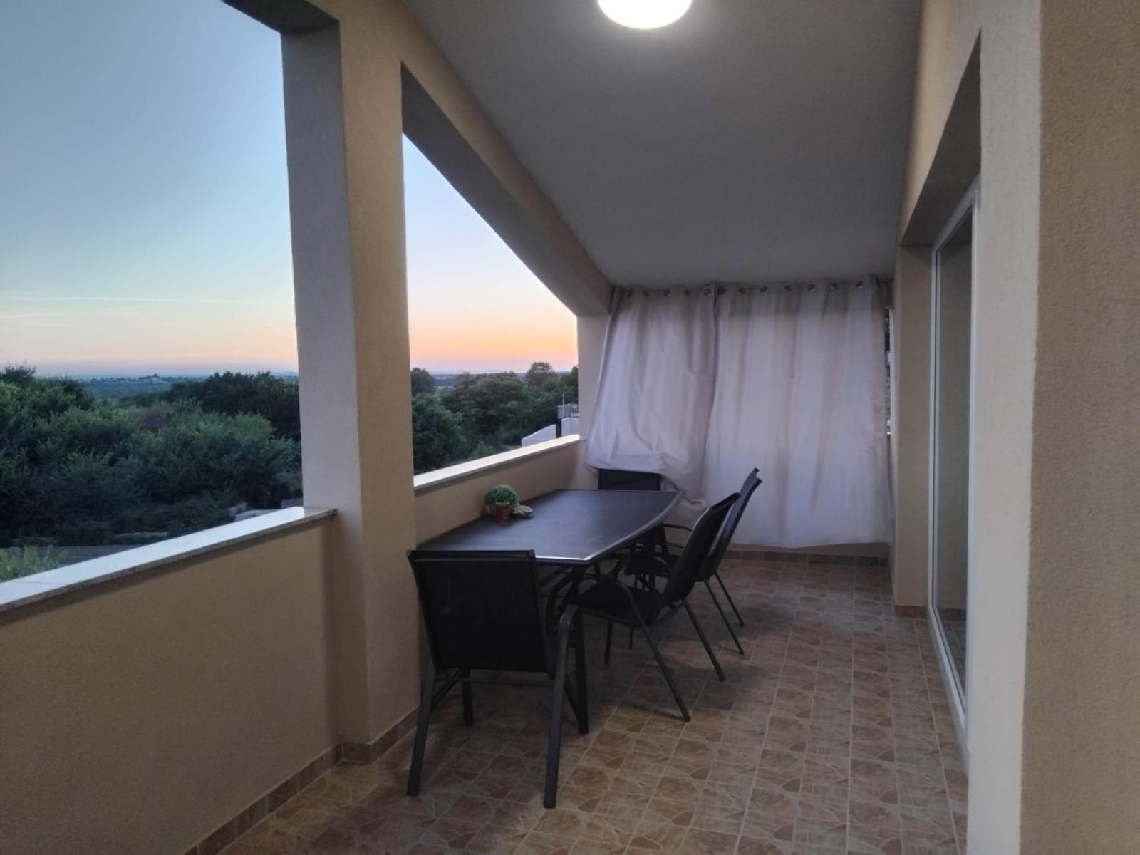 Apartman Zdravka Policnik Εξωτερικό φωτογραφία
